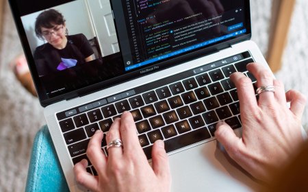 Why UK Businesses Are Partnering with Reliable US Hosting and Mobile App Developers