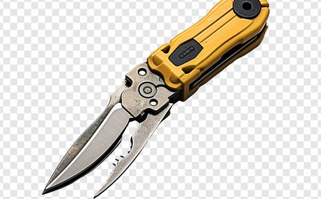 Pocket Knife or Pepper Spray Gun? Choosing the Right Self-Defense Tool