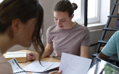 How to Write a Reflective Essay: Tips, Structure, and Examples