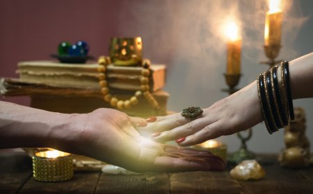 Your Fate in Your Palm: Visit a Palmist in Dubai Today