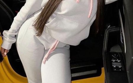 What’s the Best Way to Style a Synaworld Tracksuit