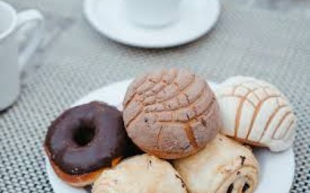 Mexican Desserts: A Sweet Journey Through Traditional Treats and Baked Favorites