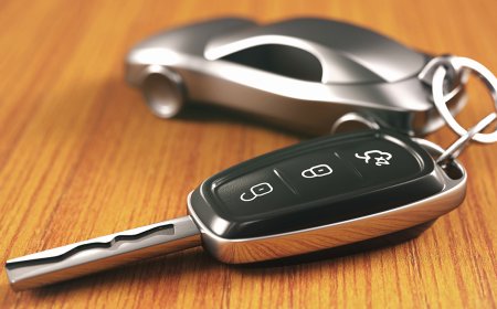 Everything Drivers Should Know About Their Auto Key Features