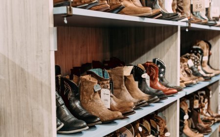 Heeled Boots vs. Flat Boots: What Works Best for Your 30s Lifestyle
